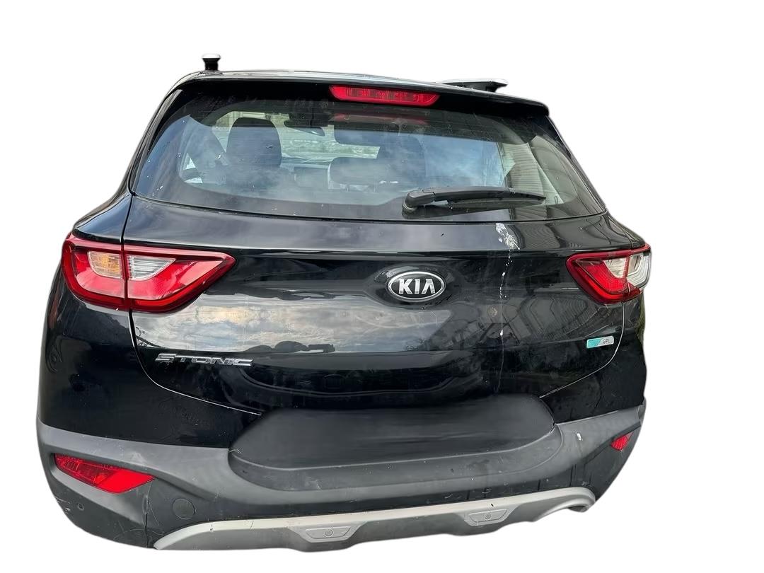 Ricambi usati auto KIA Stonic Serie (17>)
