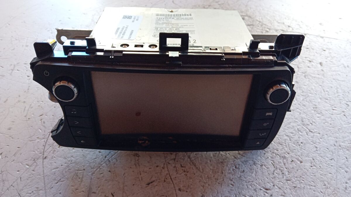 STEREO TOYOTA YARIS 2015 861400D100