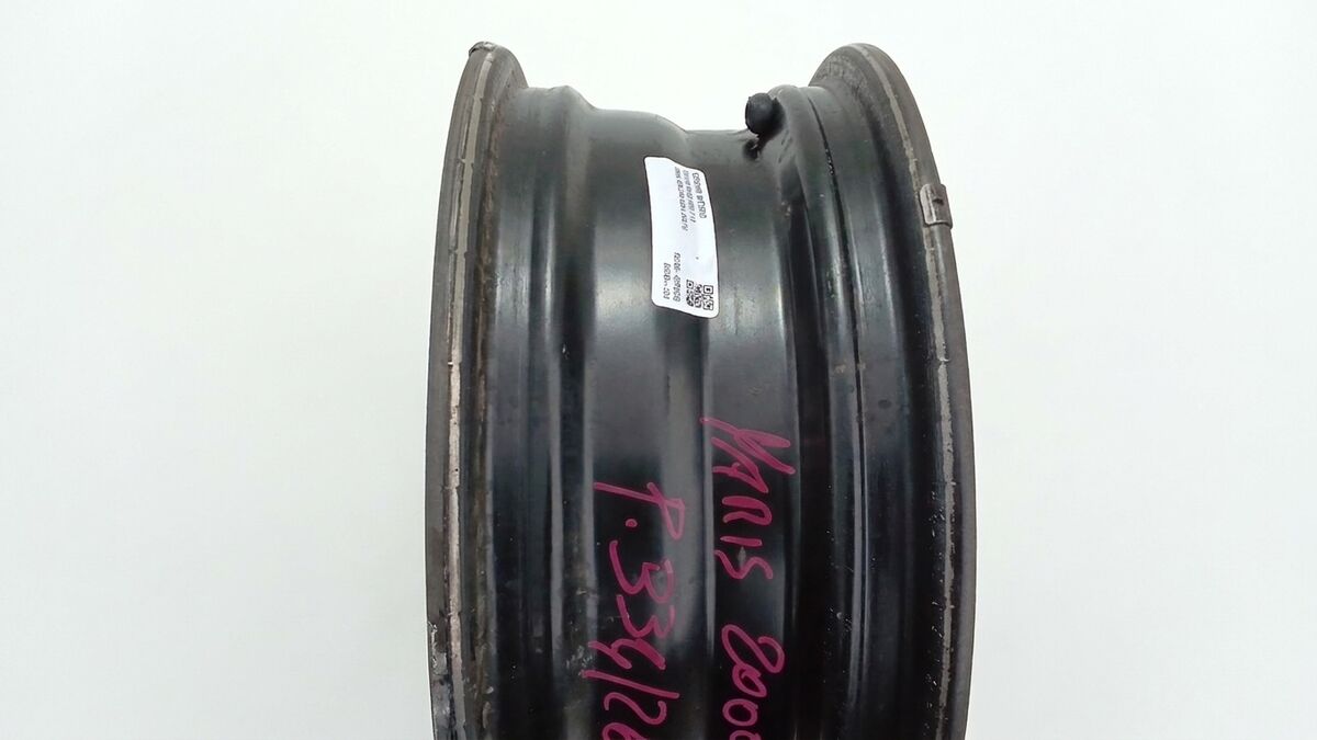 CERCHIO IN FERRO 14 TOYOTA YARIS 2000 — foto 2