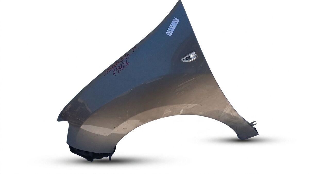 PARAFANGO ANTERIORE SINISTRO DACIA SANDERO 2013