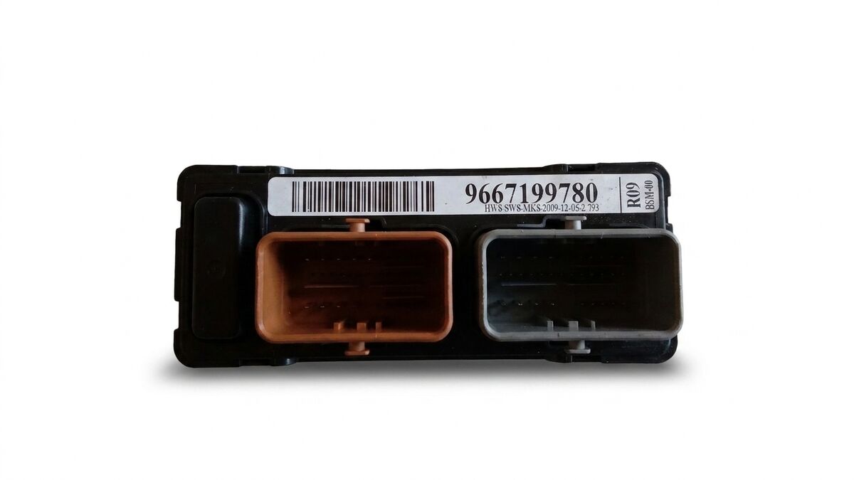 CENTRALINA BSI VANO MOTORE PEUGEOT 207 2010 1.4 HDI 9667199780 — foto 3