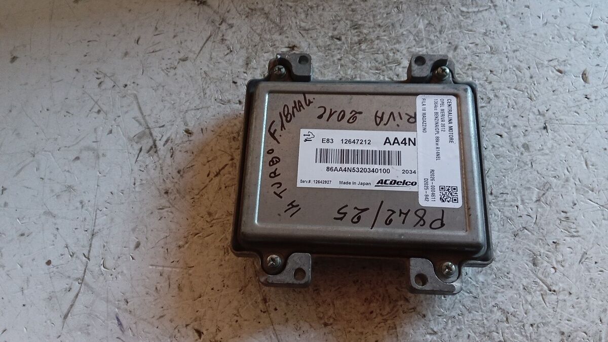 CENTRALINA MOTORE OPEL MERIVA 2012 1.4 T.B. E83 - 12647212
