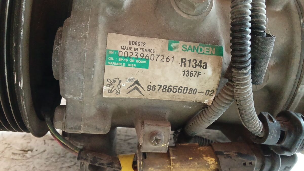COMPRESSORE A/C CITROEN C3 2012 1.4 BENZ. 9678656080 — foto 5