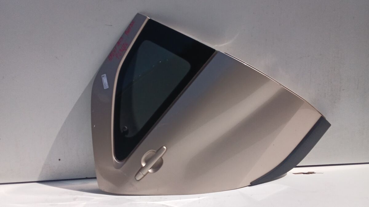 PORTA POSTERIORE DESTRA TOYOTA AYGO' X 2023 — foto 3
