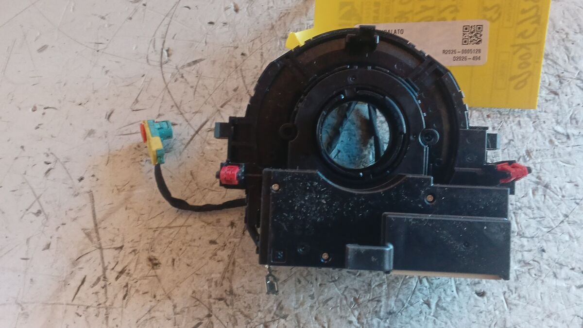 CONTATTO SPIRALATO TOYOTA AYGO' X 2023 89245K0020 — foto 2