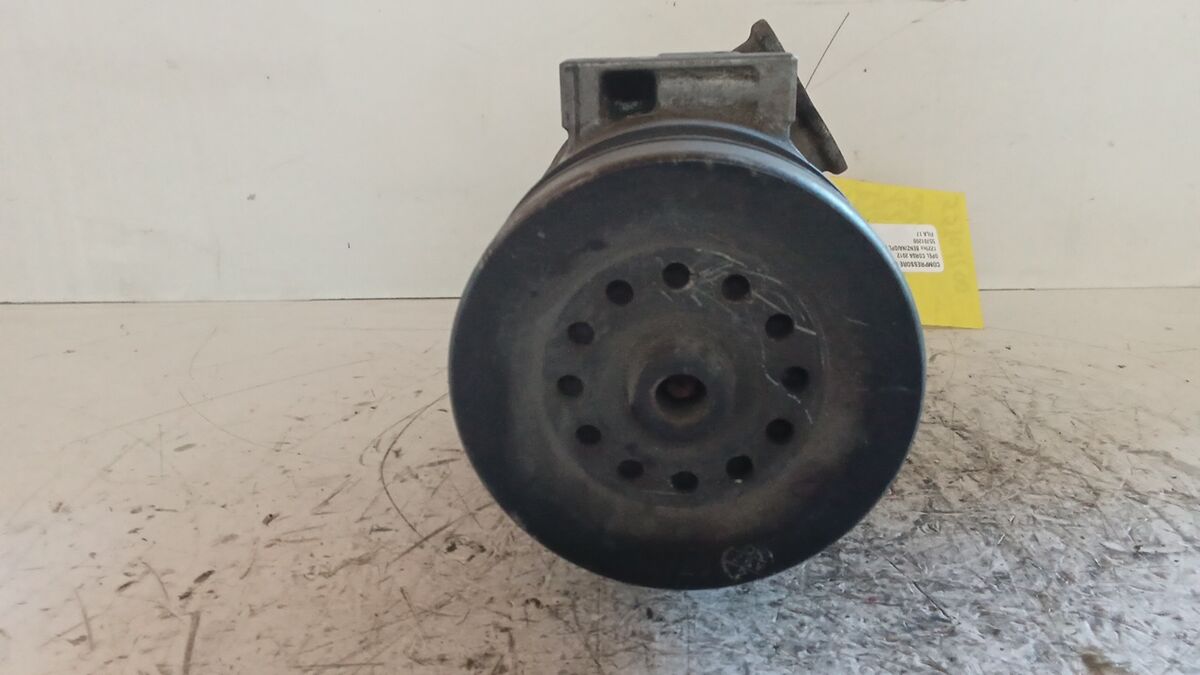 COMPRESSORE A/C OPEL CORSA D 2012 1.2 BENZ. 55701200 — foto 2