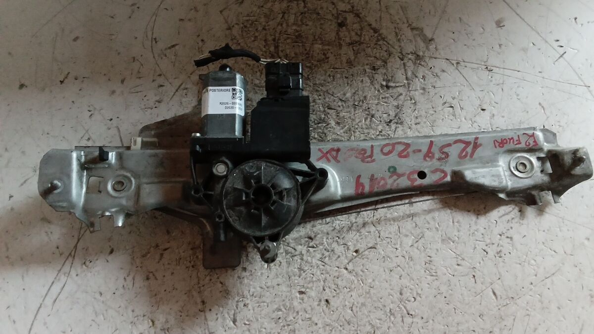 ALZACRISTALLO POSTERIORE DESTRO CITROEN C3 2019 6 PIN