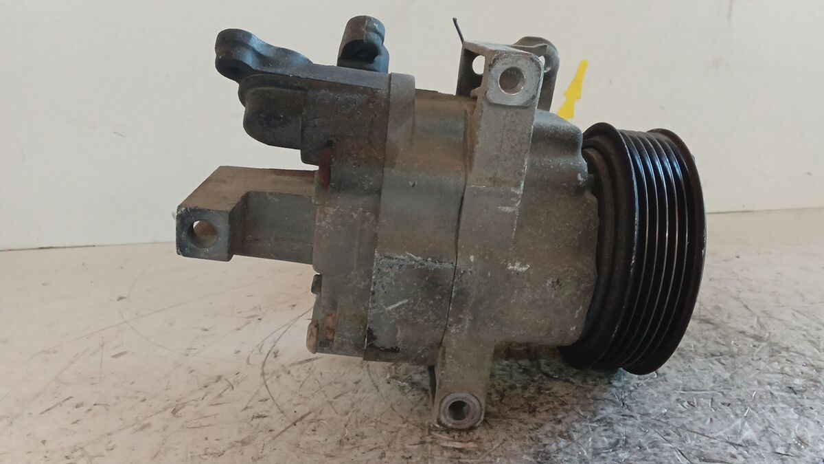COMPRESSORE A/C PEUGEOT 107 2006 1.0 BENZ. 883100H010C — foto 3
